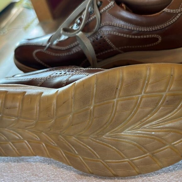 Clarks Men's Size 8.5 M Leather Lace Up Casual Walking Shoe Comfort Style - Picture 7 of 10